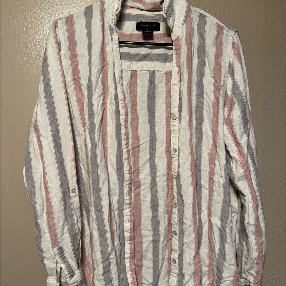 Tahari Striped Button-Up Shirt M‎